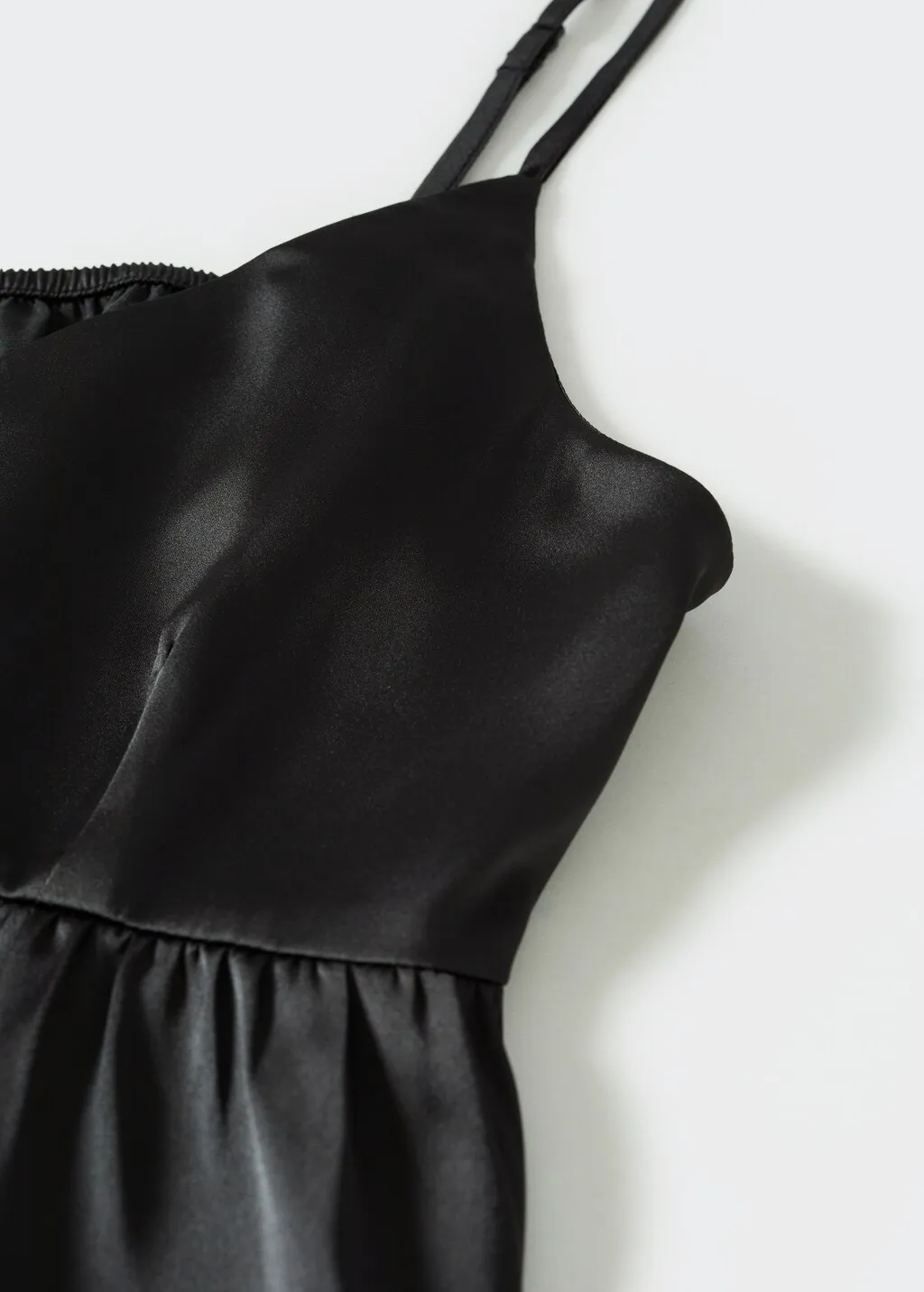Crop top con volant