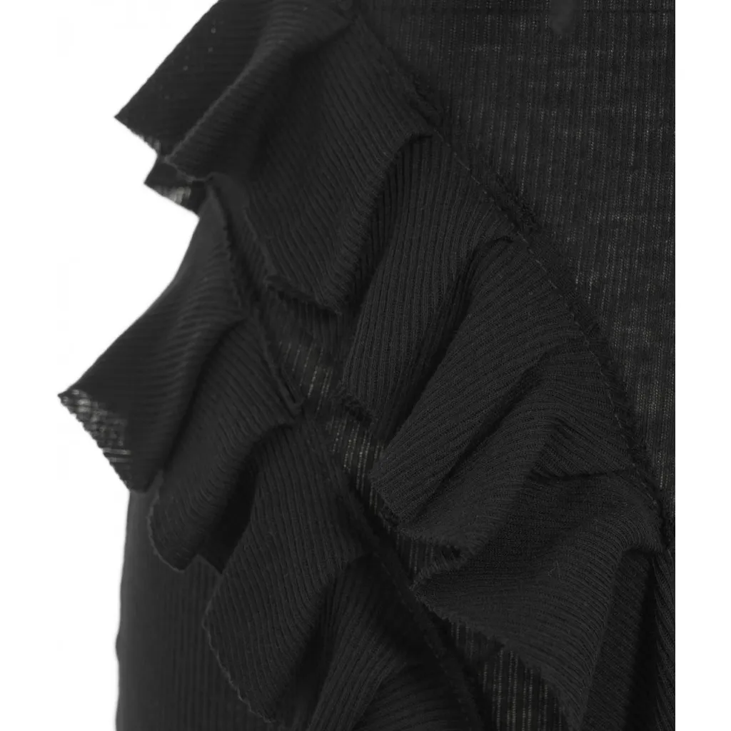 Top a costine con volant nero